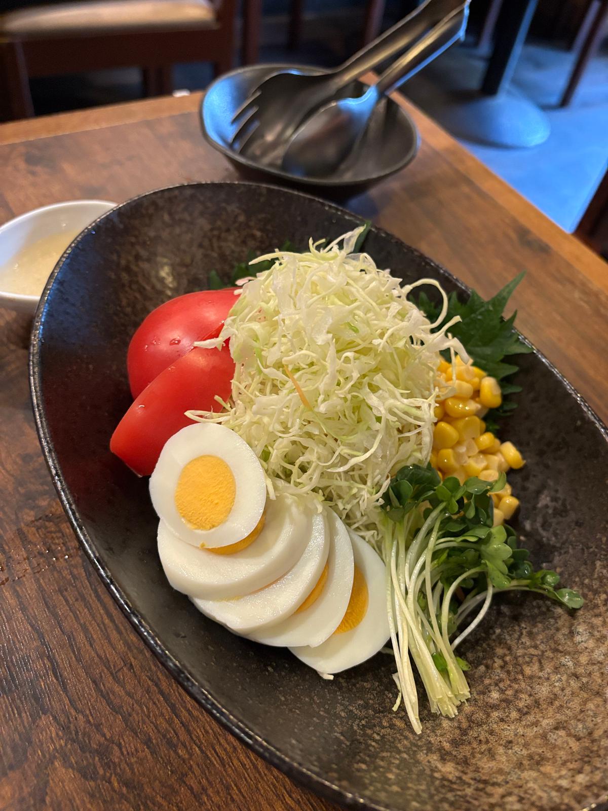 一家サラダ