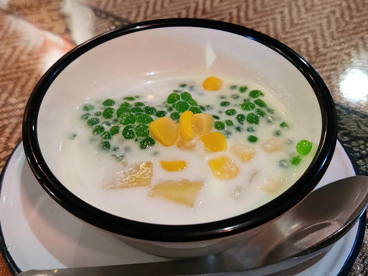 ココナッツミルクは彩りがキレイ！