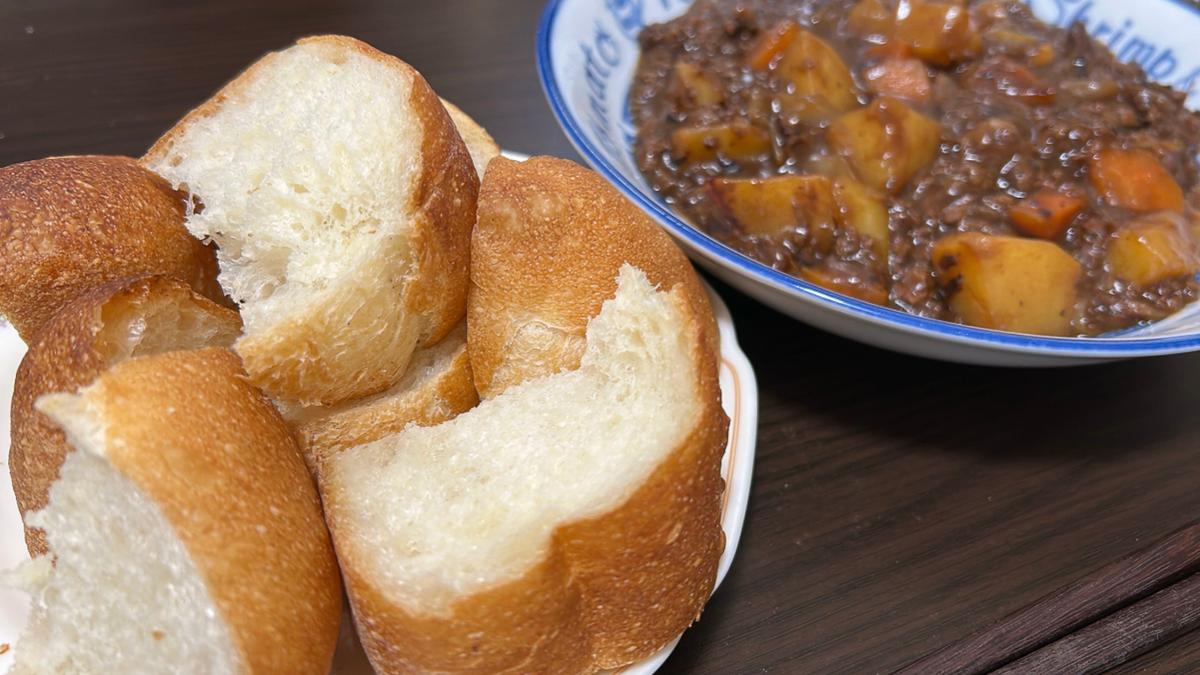 バタールはシチューと一緒に食べたらたまりません‼️