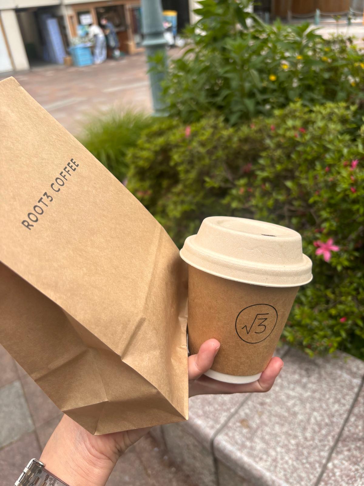 カフェラテと、クッキーたちをお持ち帰り！