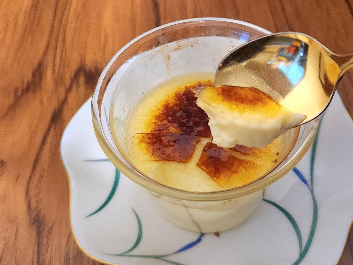 プリンの上がキャラメリゼされていました！