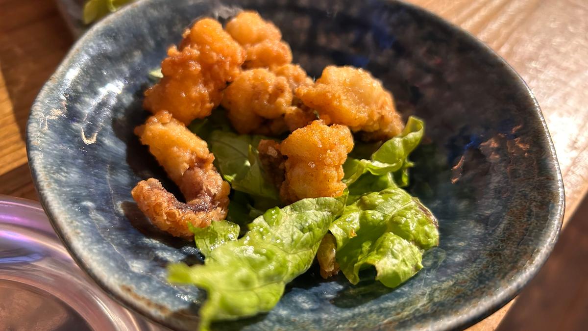 外はサクサク、中はプリプリのたこ！噛むたびに磯の香りが広がります🐙