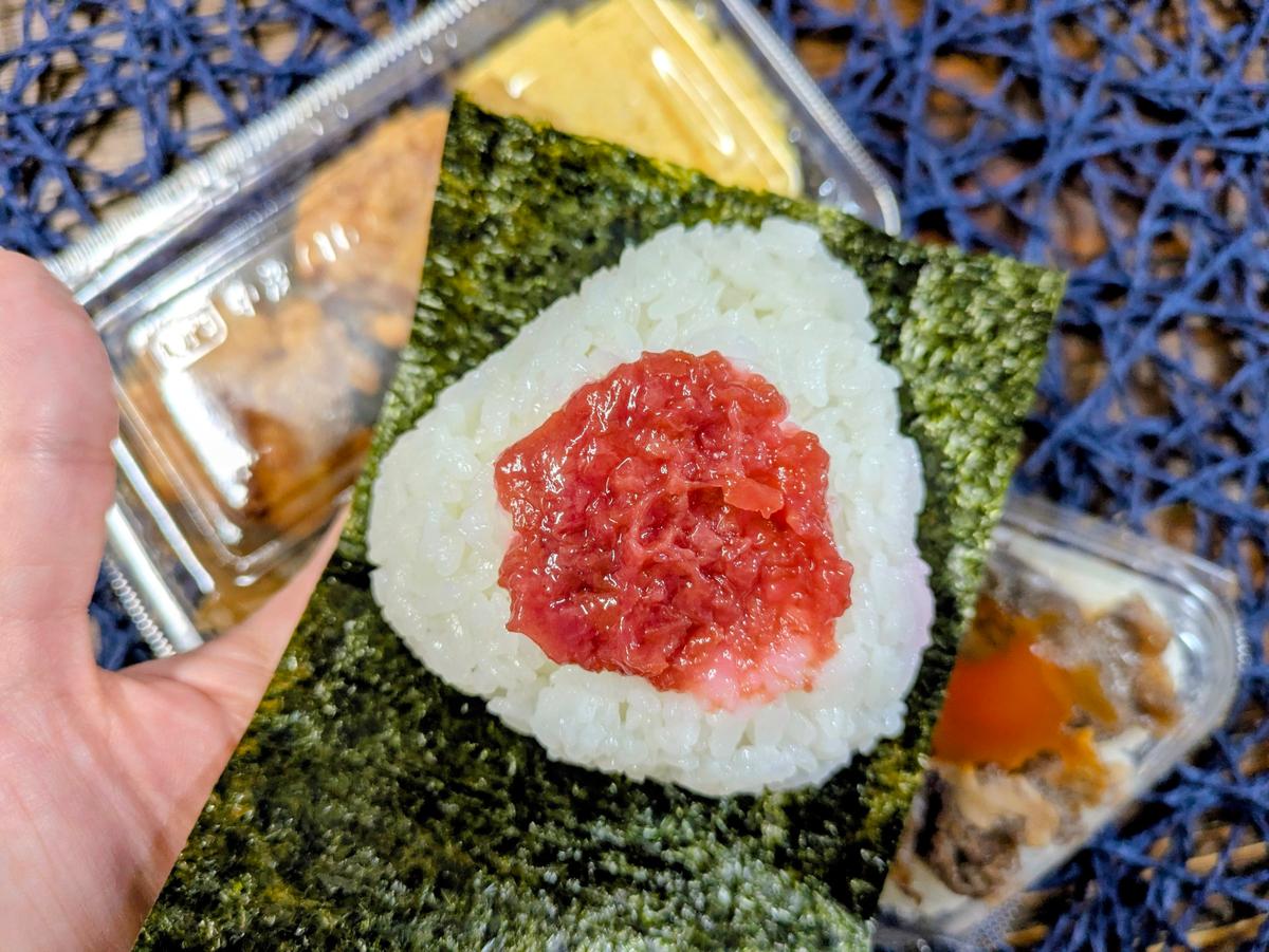 パリッとした海苔は有明産だそう