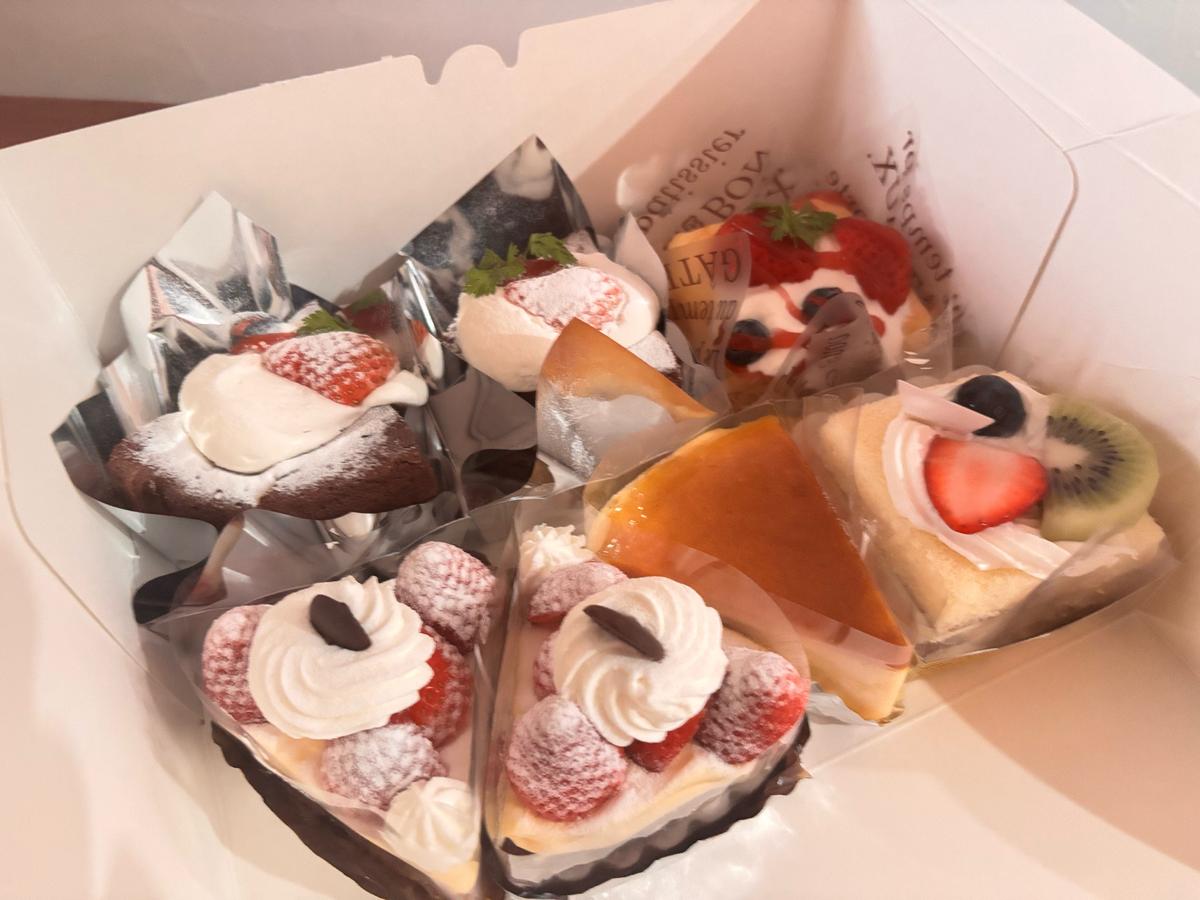 ほとんどのケーキが４００円台