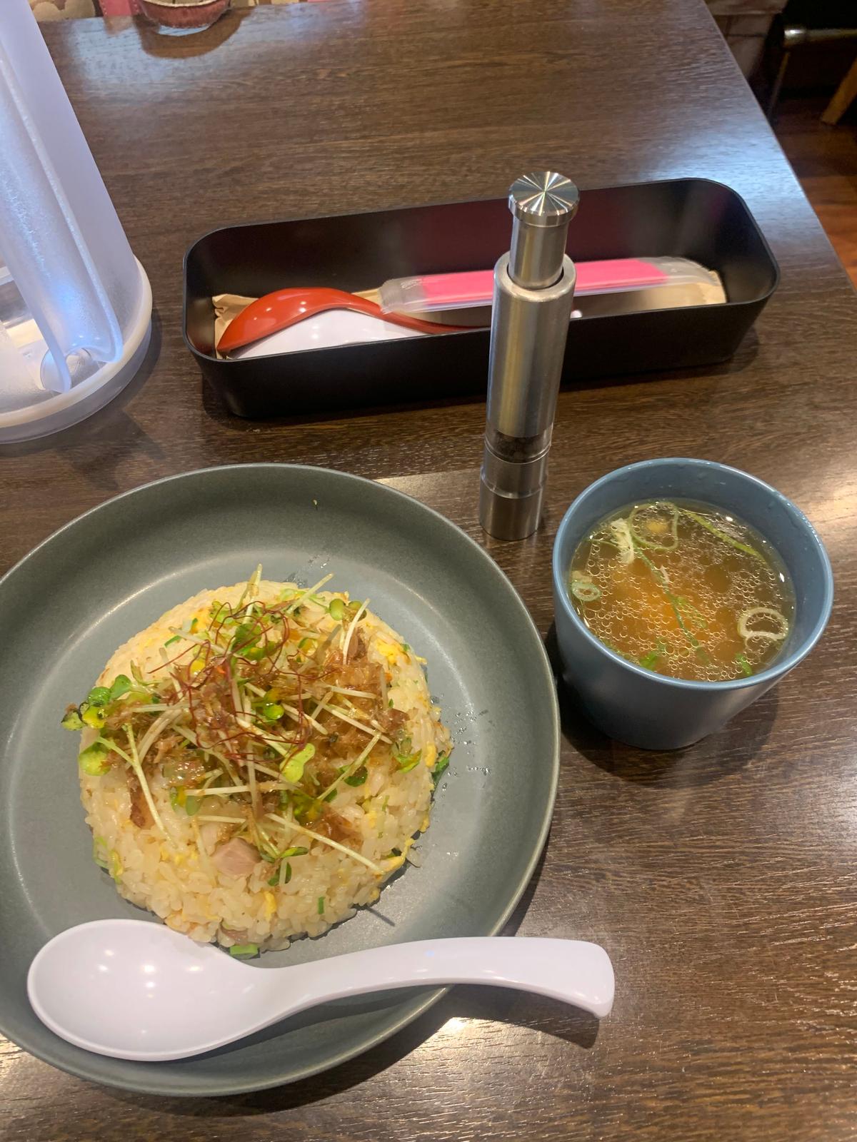 さっぱりピリ辛味のトッピング