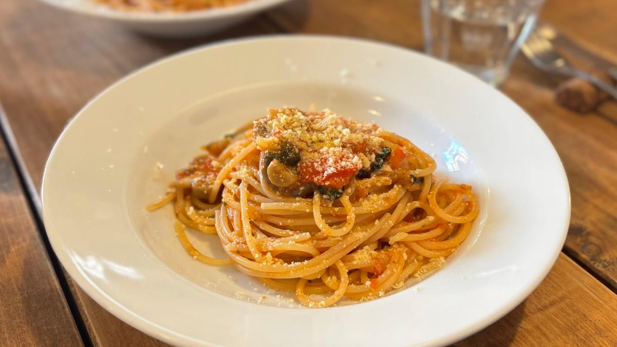 オルトラーナソースも分けてもらいました！酸味が少なく優しい味です☺️