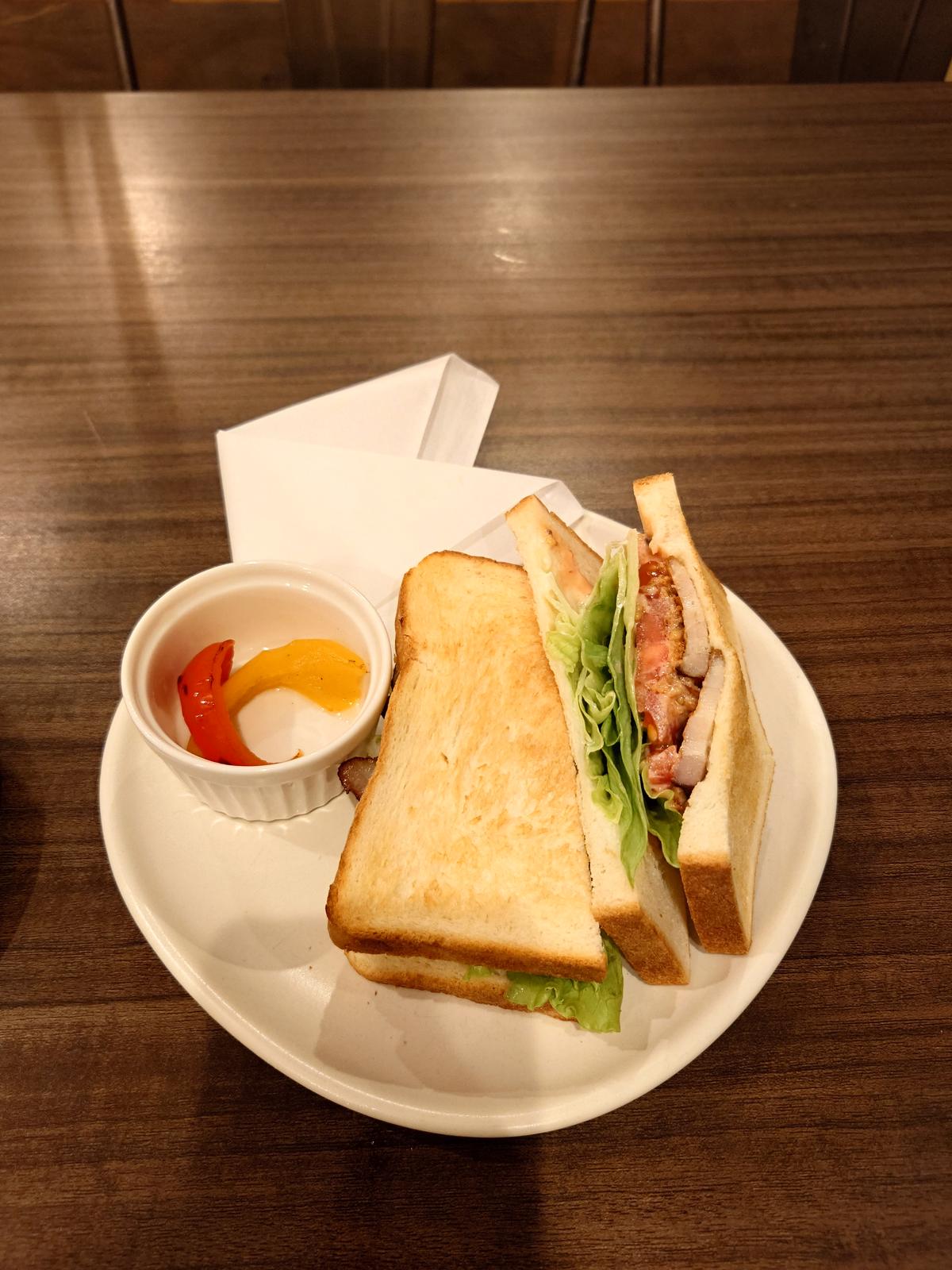 BLTサンド