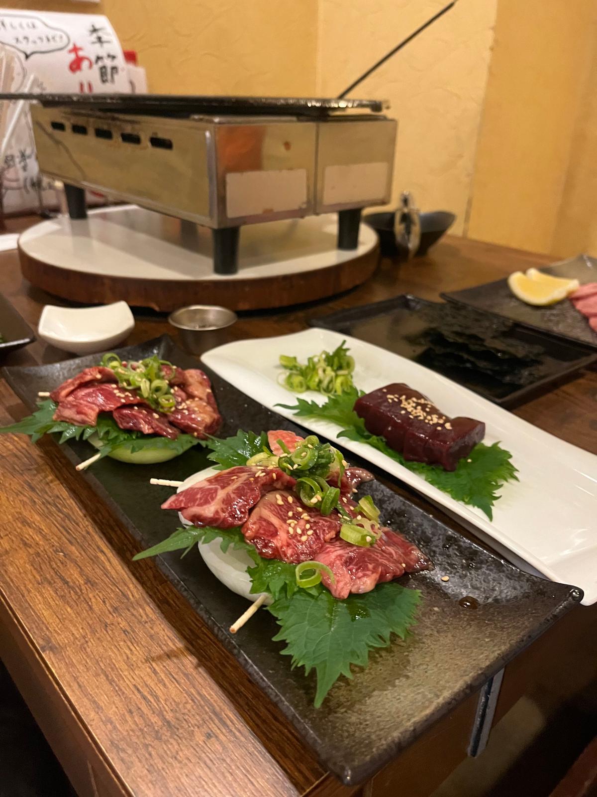 お肉