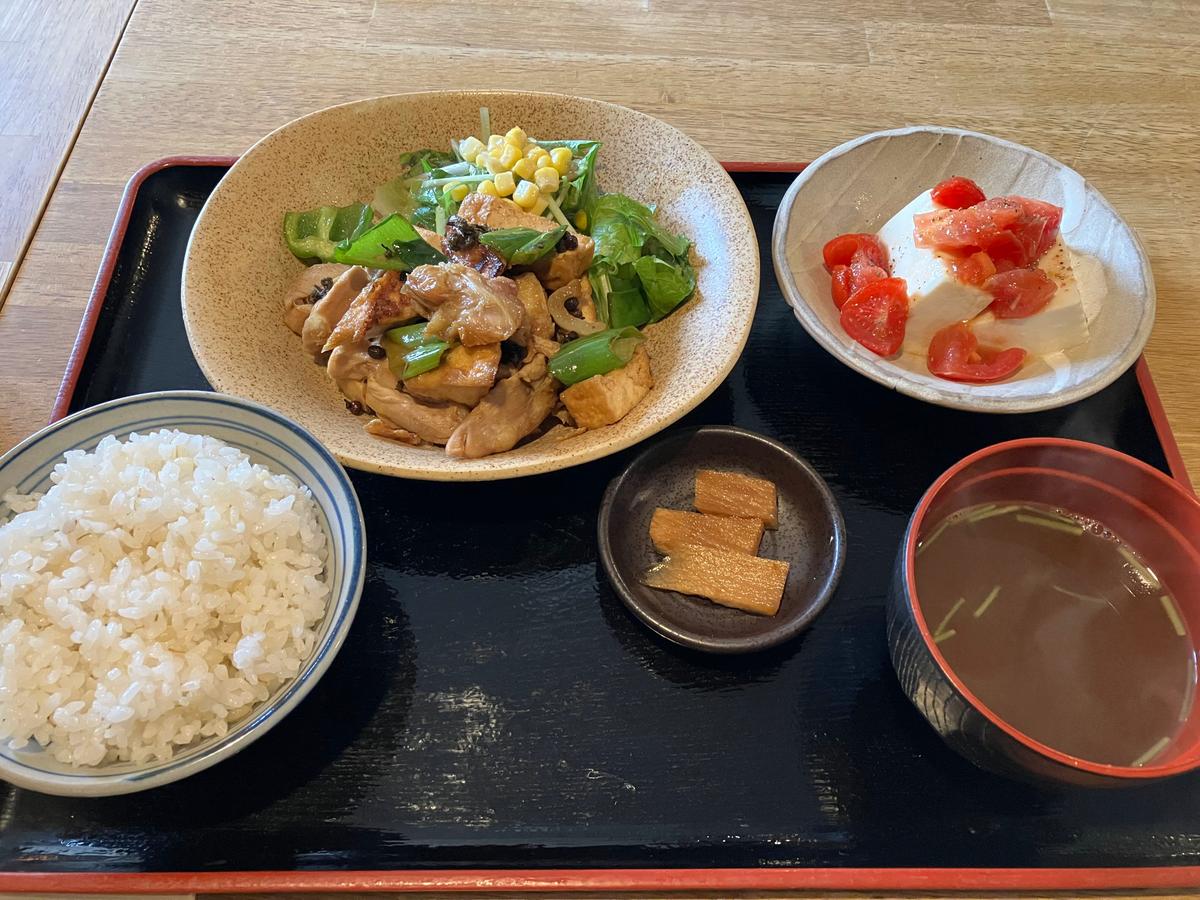 日替定食950円