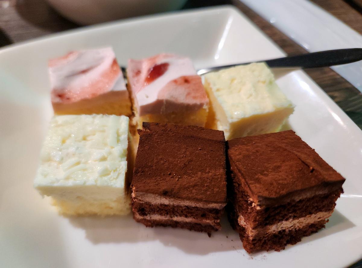 デザートお代わりしました!