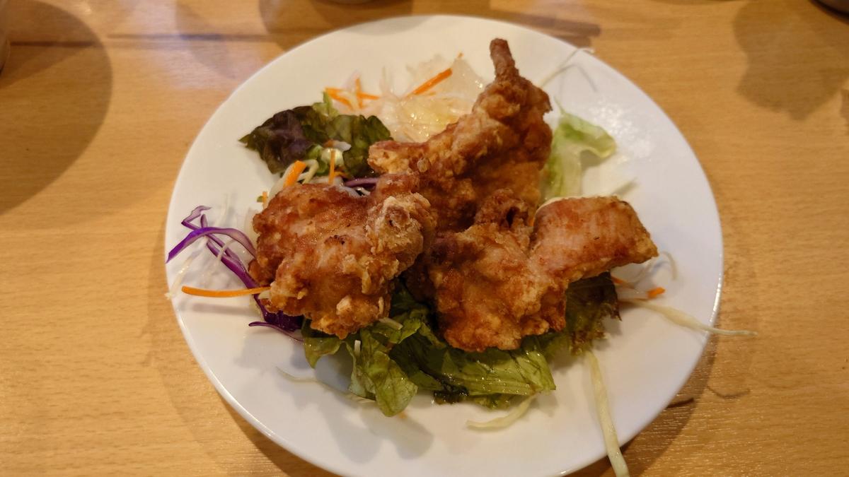 若鶏の唐揚げ!奪い合って食べました!
