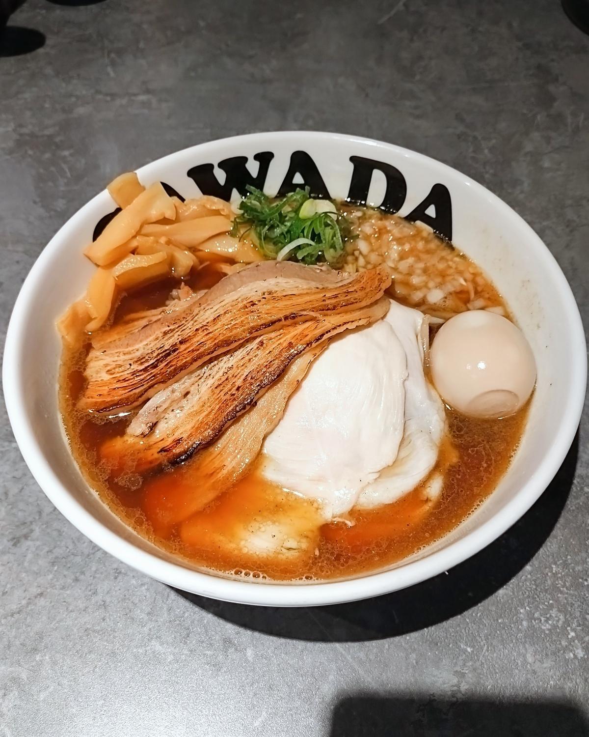 チャーシュー味玉さば醤油ラーメン