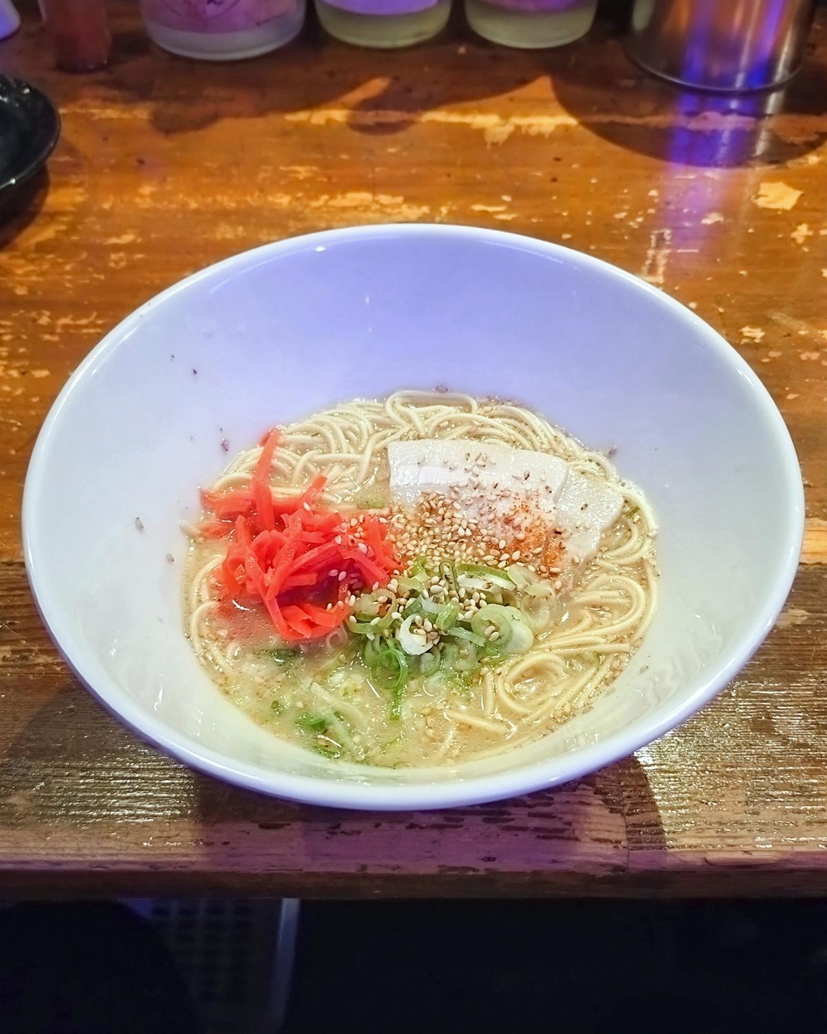 博多とんこつ長浜らぁめん