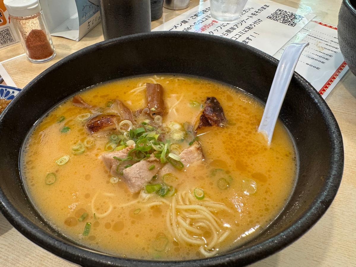 まかないラーメン!うましうまし〜!