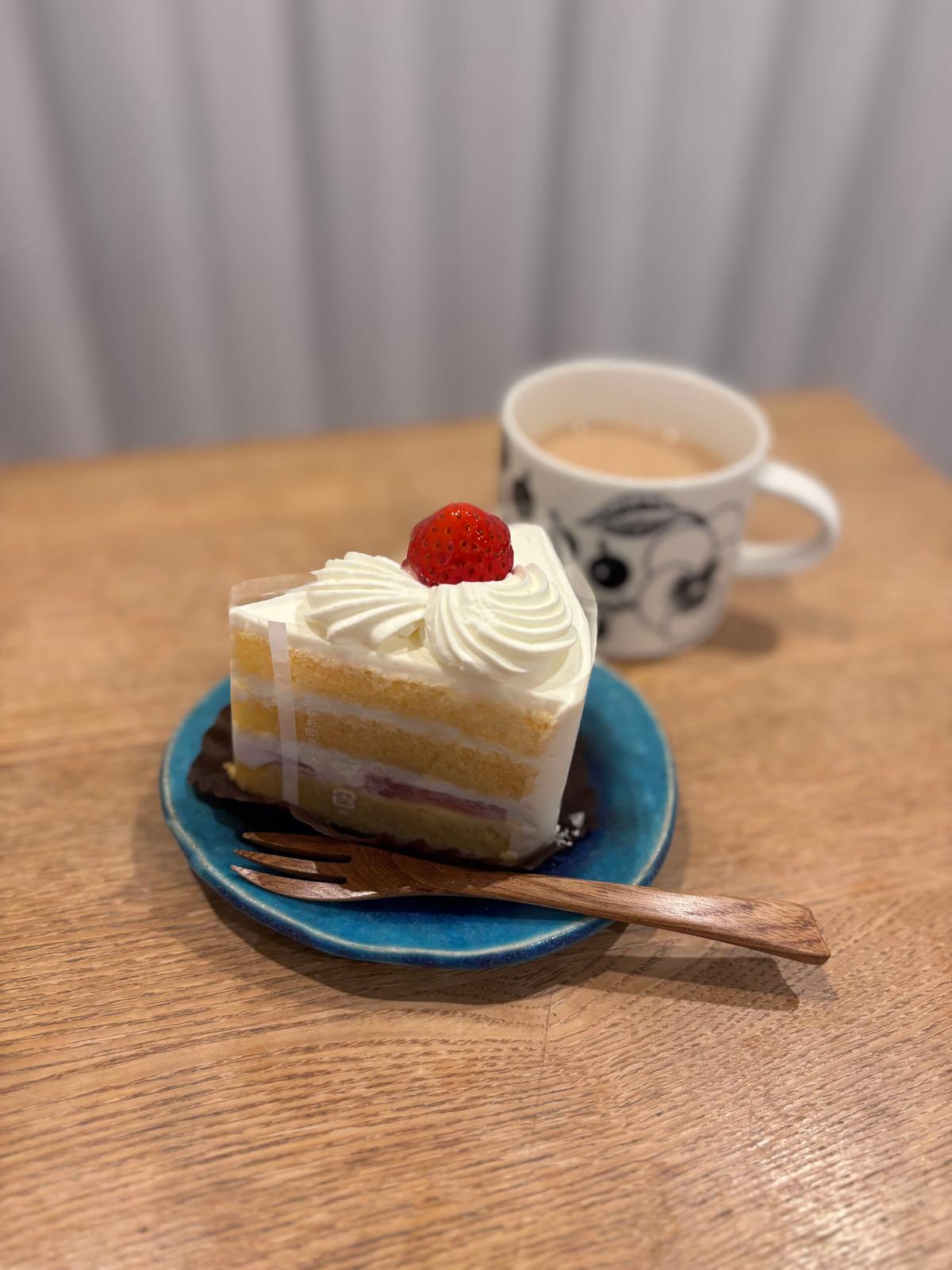 王道のいちごショートはバランスもよくて最高。