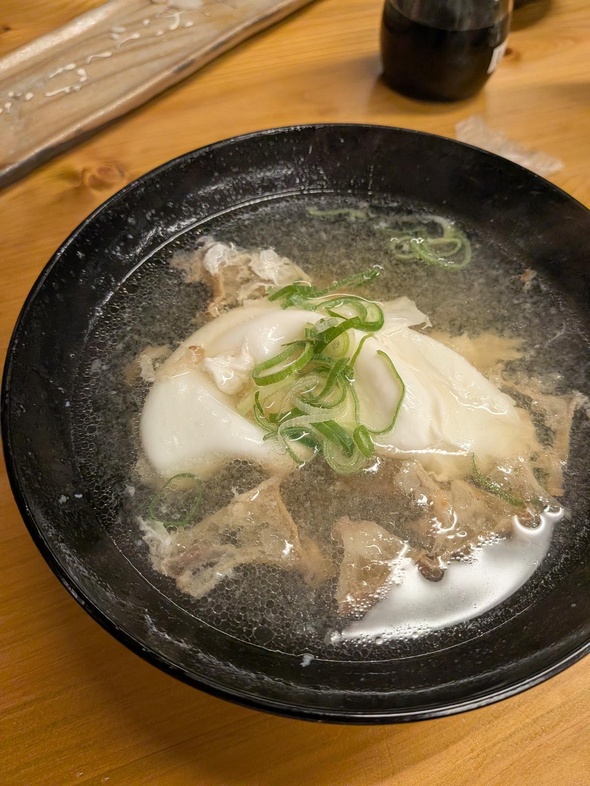 玉子のカスのお汁